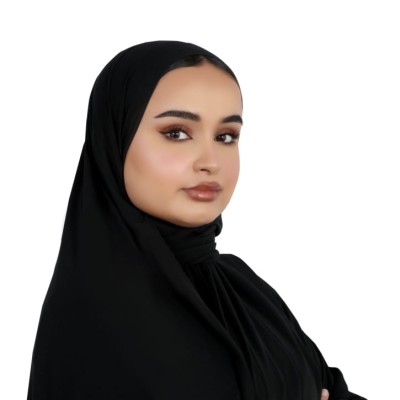  Fatima Al-Mansoori